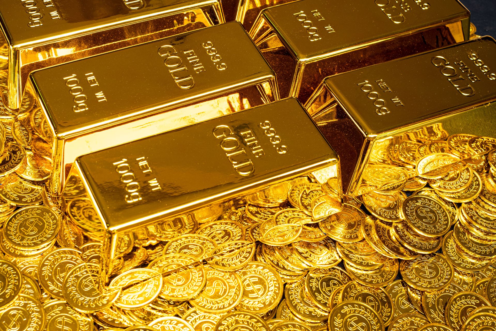 Predictive Limitations of Supply-Demand Models in Gold Futures Trading